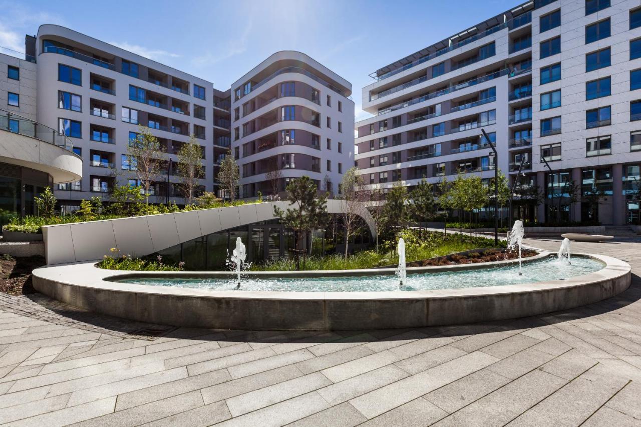 Plac Unii Aquamarine Premium Apartment